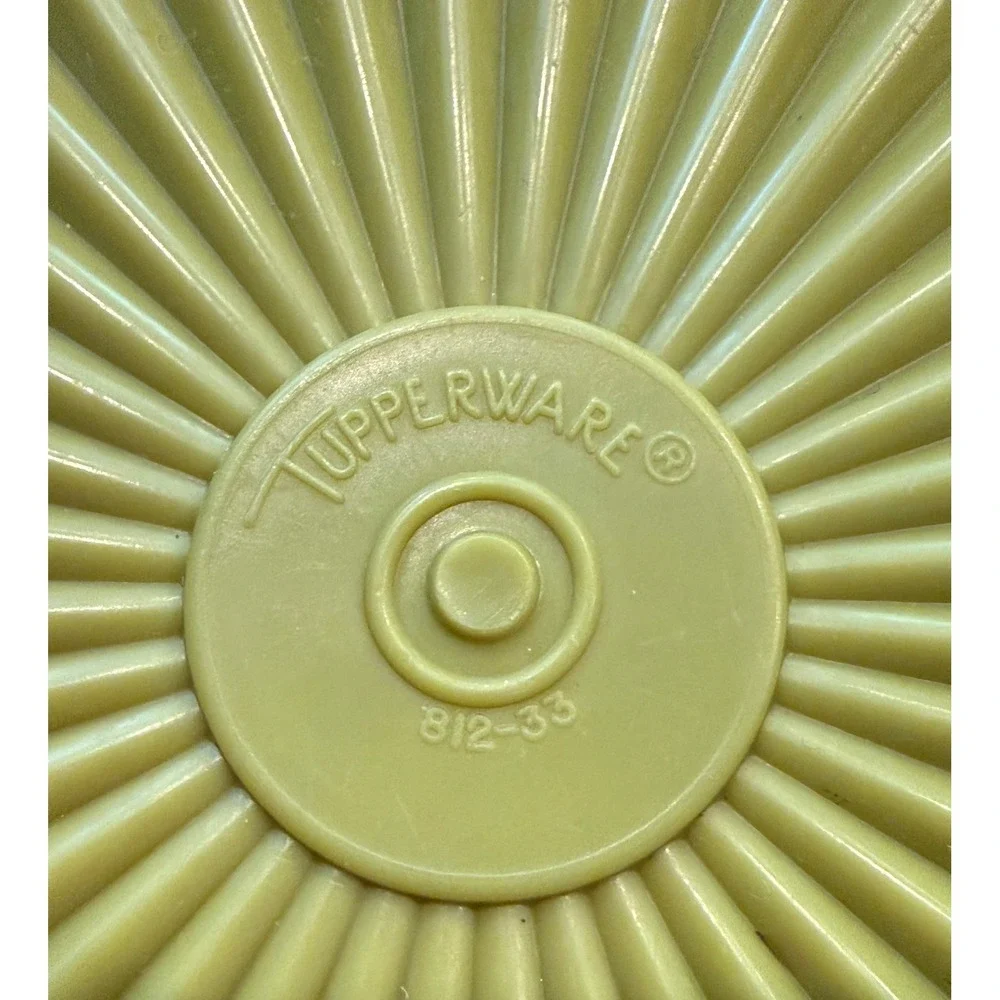 Tupperware Servalier Lids Vintage Sunburst  Green Orange 812-20 812-33 5in